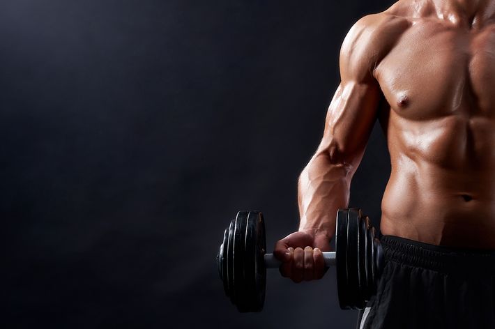 Effektiver Muskelaufbau: Finde heraus, wie viele Kalorien du wirklich brauchst!